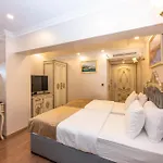 Almadina 3*