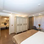 Almadina Hotel