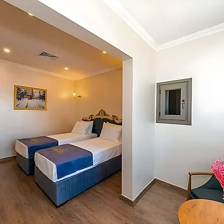 Almadina Otel İstanbul