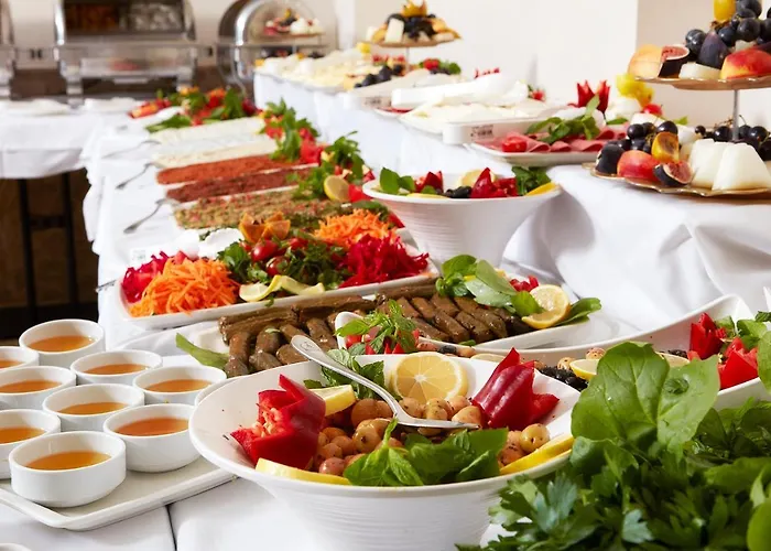 Almadina מלון 3*