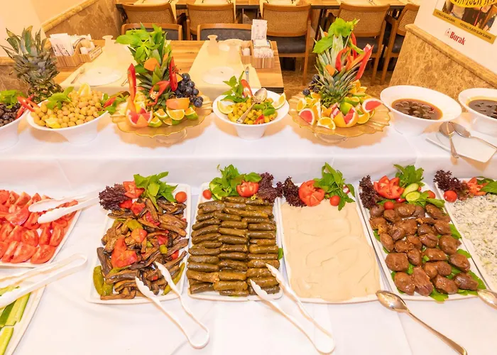 Almadina מלון 3*