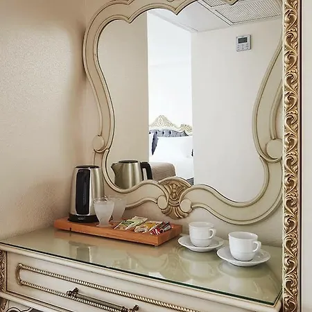 Almadina Otel 3*