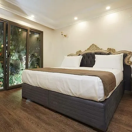 Almadina Otel İstanbul